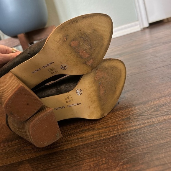 Chinese Laundry | Zealous Bootie - Picture 6 of 6